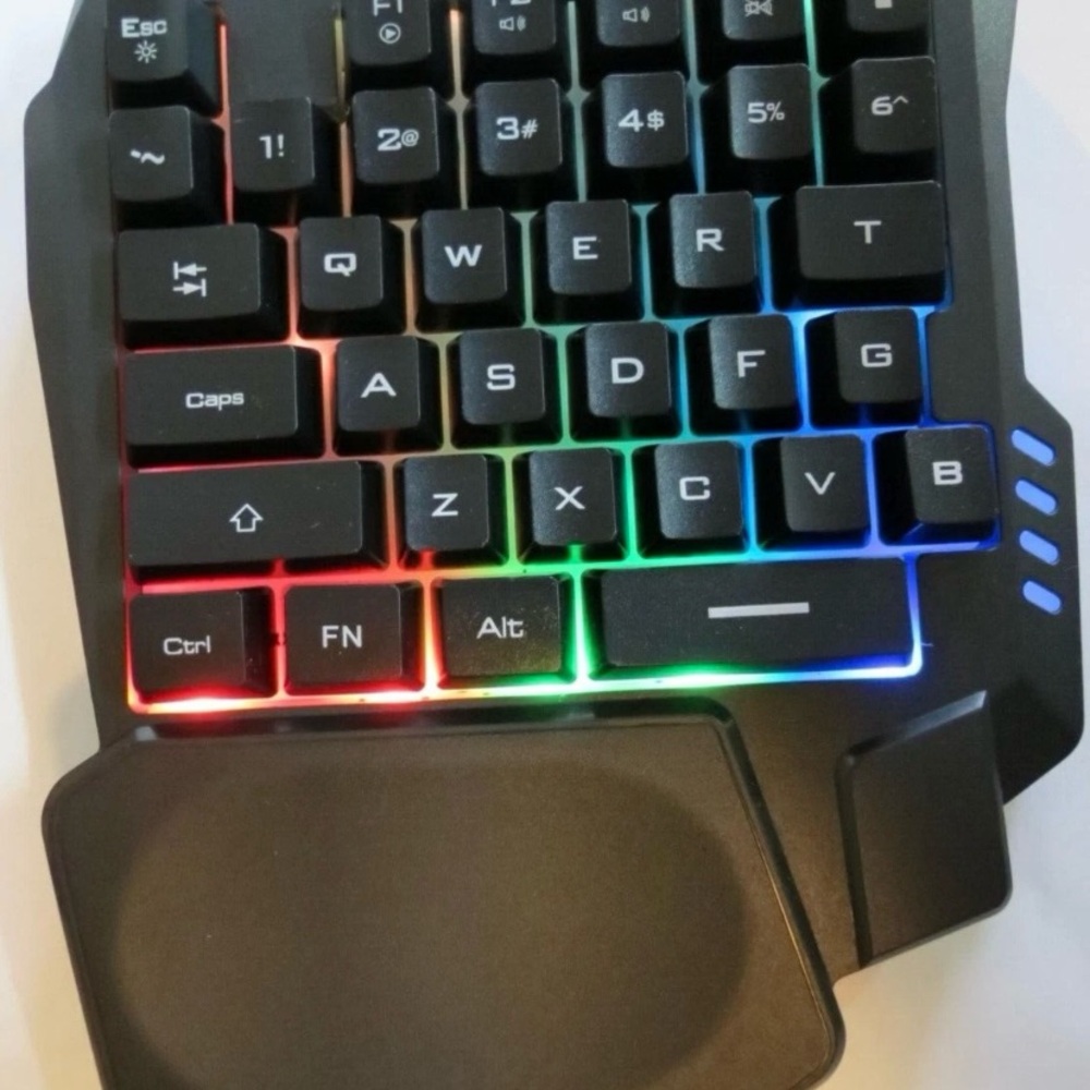Vibe Gaming LED One Hand Keyboard Backlit DG-MINIKB-HOL22